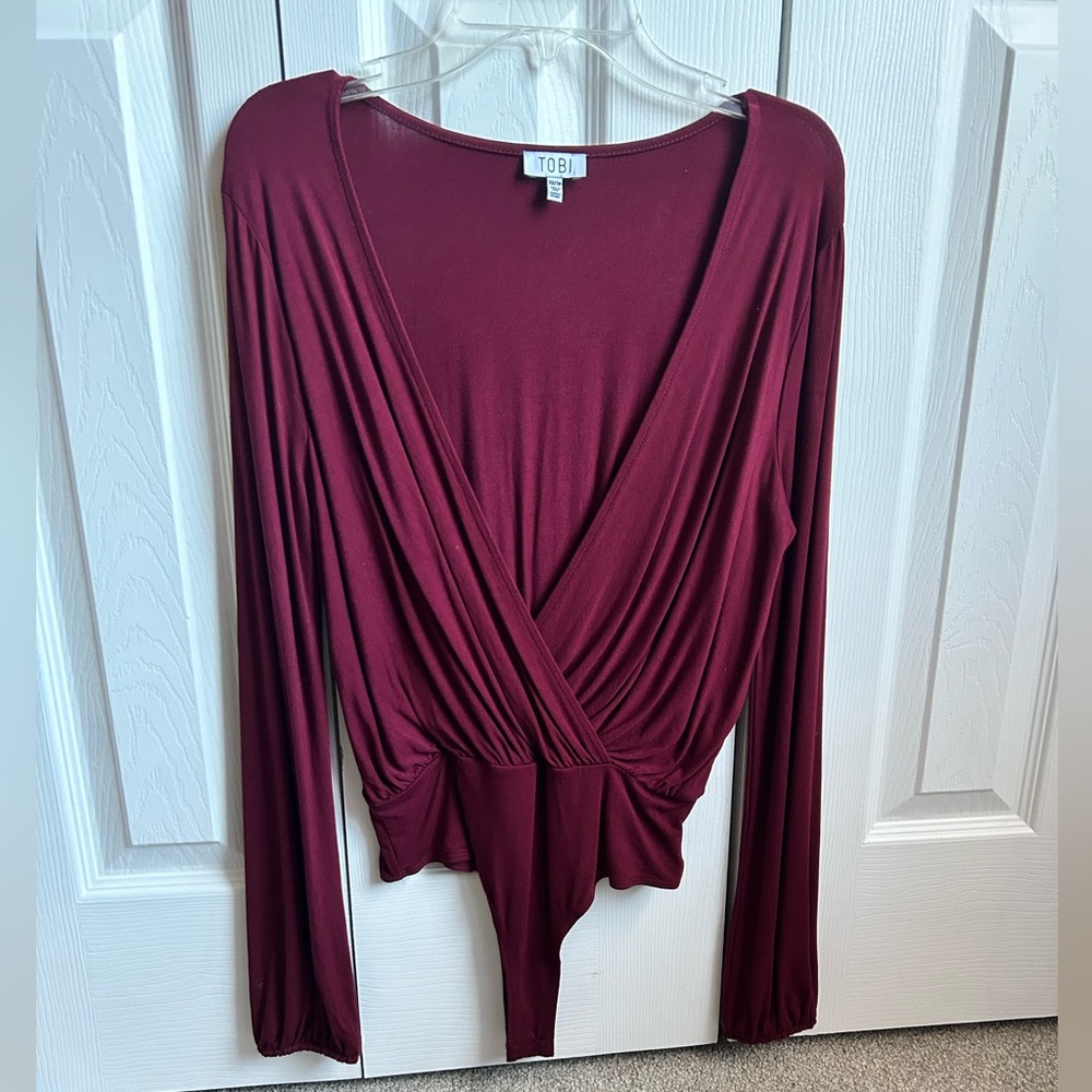TOBI WINE KNIT BODYSUIT